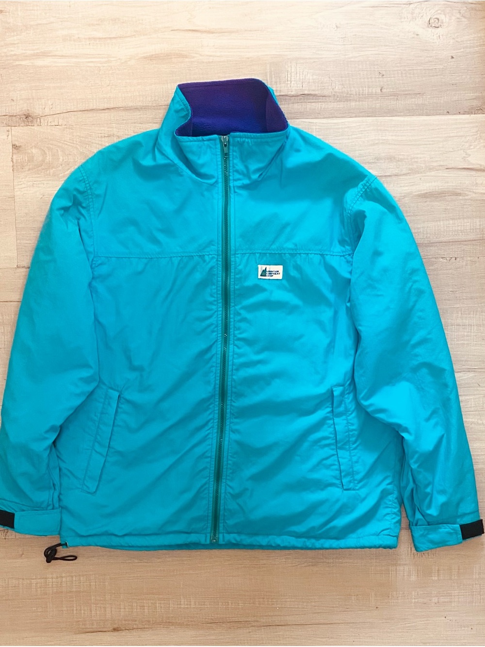 MEC Vintage Polartec Lined Softshell Jacket Women’s Large. Excellent condition.
